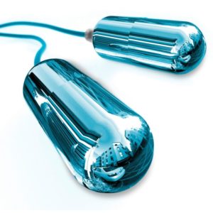 mit doppelter Vibration